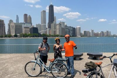 2 Hour Chicago Landmarks & Lakefront E-Bike Tour