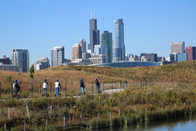 2-Hour Guided Segway Tour of Chicago - Grant Park and Buckingham Fountain