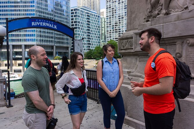 Architecture & History Guided Tour along the Chicago Riverwalk - Why the Chicago Riverwalk makes a good classroom