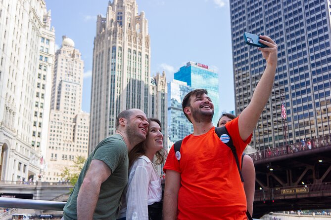 Architecture & History Guided Tour along the Chicago Riverwalk - The Riverwalk and Fort Dearborn: Chicago before the skyline