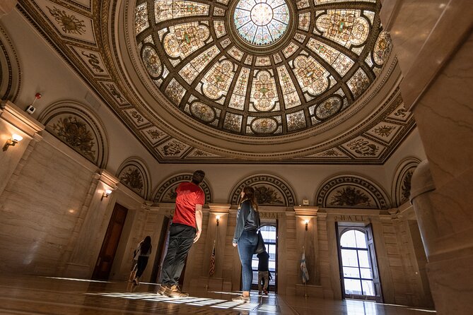 Best of Chicago: Architecture & Highlights City Private Tour - The Wrigley Building and Tribune Tower