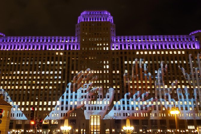 Big Bus Chicago: Hop-On Hop-Off Sightseeing Tour, 24/48/72hr Pass - Stop 7 brings architecture into the picture