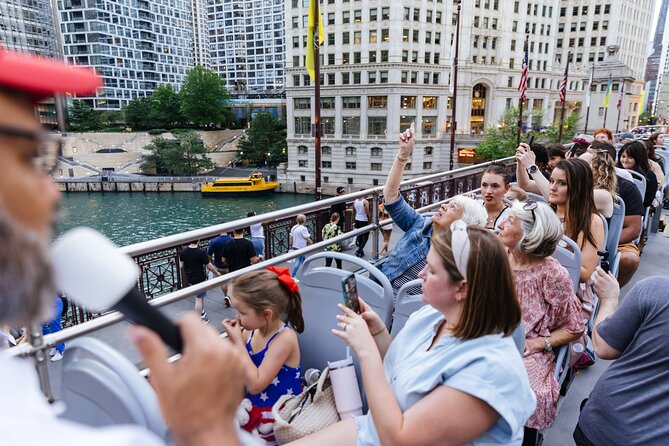 Big Bus Chicago: Sunset Tour by Open-Top Bus with Live Guide - Millennium Park and the famous Bean