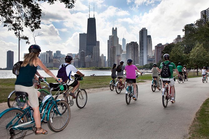Bike Tour of Chicago's Lakefront Neighborhoods - Starting at 540 North Lake Shore Drive