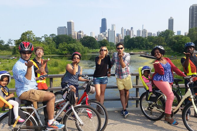 Bike Tour of Chicago's Lakefront Neighborhoods - Gold Coast mansions and the Magnificent Mile