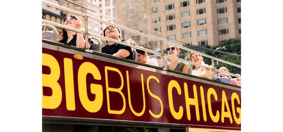 Chicago: 360 CHICAGO & Hop-on Hop-off Bus Tour (Save 20%) - Navy Pier and the lakefront
