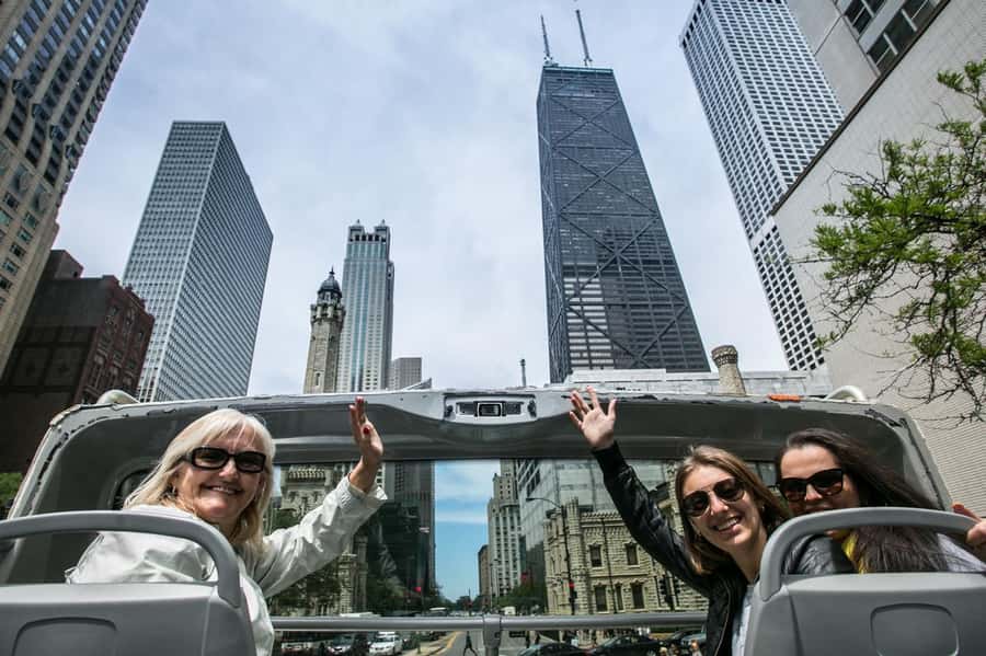 Chicago: 360 CHICAGO & Hop-on Hop-off Bus Tour (Save 20%) - Museum Campus and the wider city