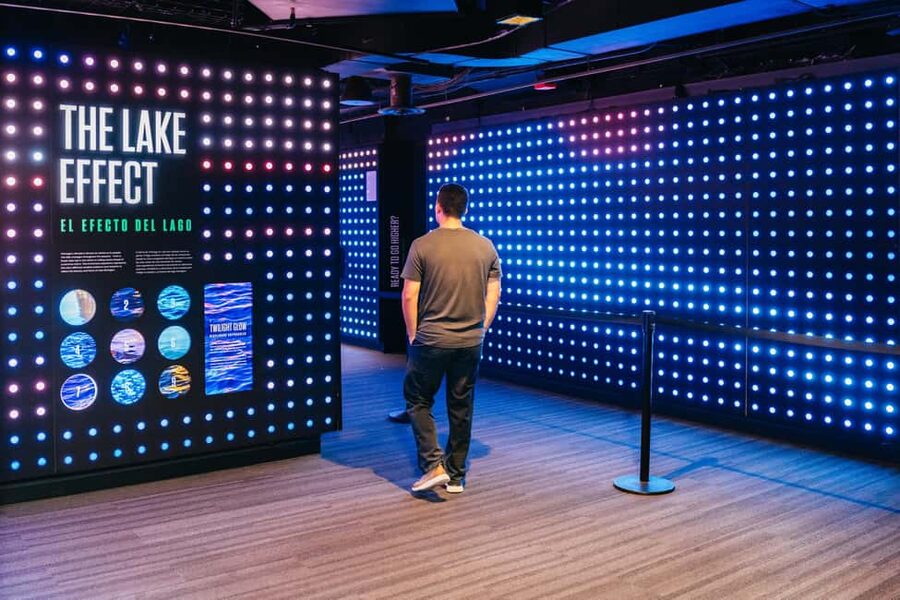 Chicago: 360 CHICAGO Observation Deck Ticket - TILT is thrilling, but it costs extra