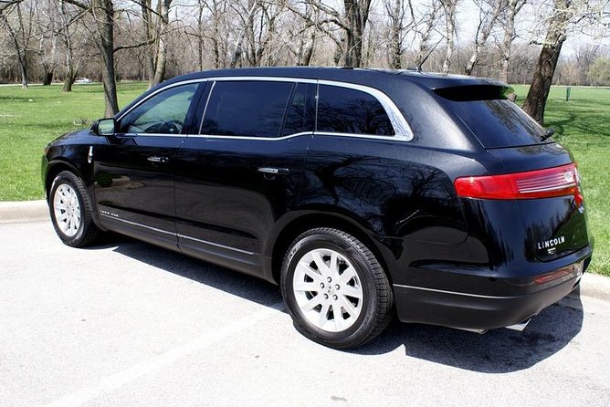 Chicago Airport Transfer to O'Hare & Midway - Luxury Sedan - Key points to know before booking