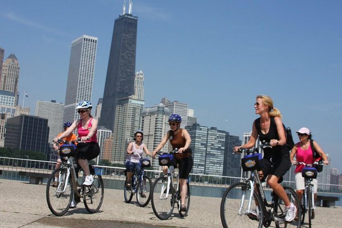 Chicago Amazing Lakefront Bike Tour - Riding beside beaches, lagoons, and Lake Michigan
