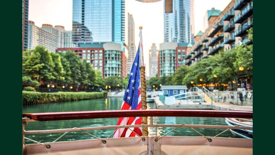Chicago: Architecture Boat Tour with Drinks - Booking and cancellation details