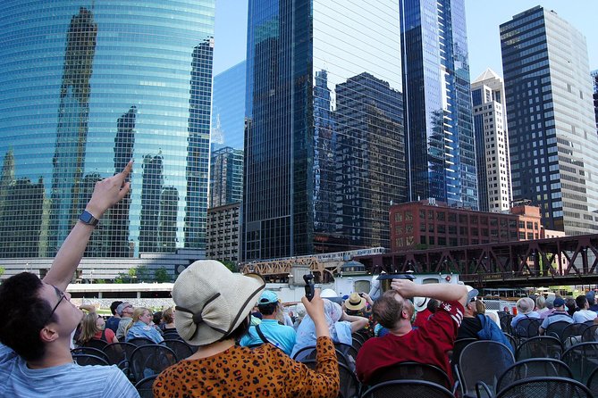 Chicago Architecture Center River Cruise aboard First Lady - Why this Chicago river cruise works so well
