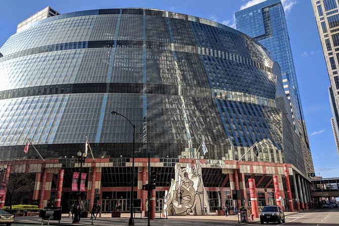 Chicago Architecture Tour: Underground Pedway and the Loop - Block 37 and the practical side of the Loop