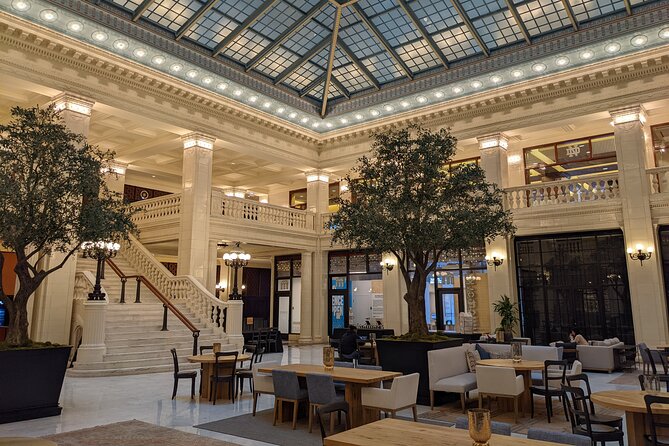 Chicago Architecture Tour: Underground Pedway and the Loop - Weekend access to the Chicago Cultural Center
