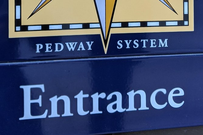 Chicago Architecture Tour: Underground Pedway and the Loop - Guides make or break this kind of tour
