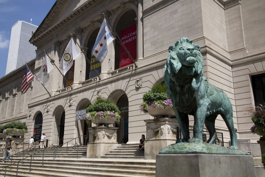Chicago: Art Institute Skip-the-Line Tour with Guide - Meeting the guide by the Michigan Avenue lions