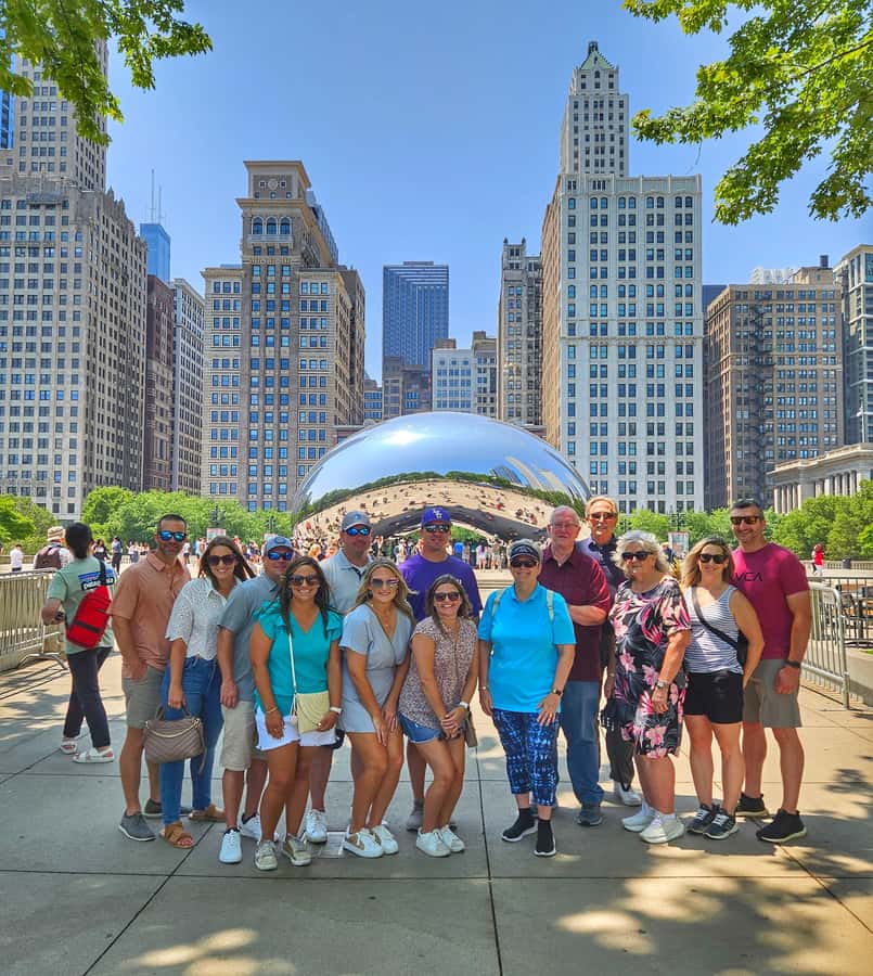 Chicago: Best of Attractions Walking Tour +Bike/Kayak Rental - Key Points at a Glance