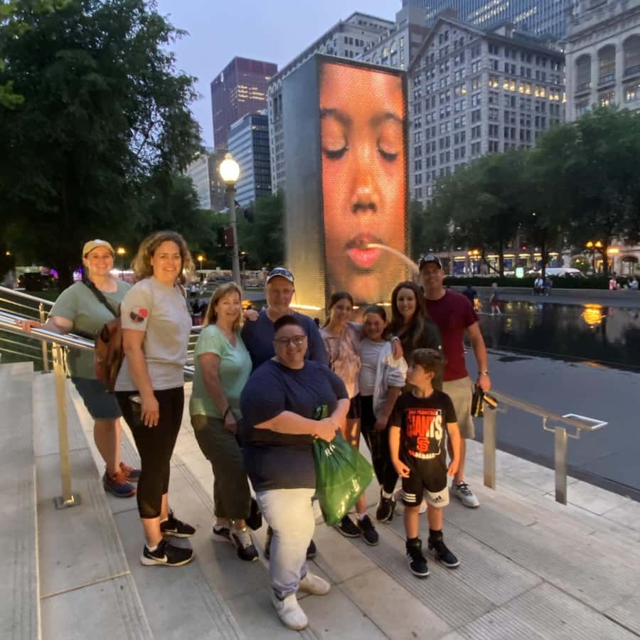 Chicago: Best of Attractions Walking Tour +Bike/Kayak Rental - The Kayak Option at Ohio Street Beach