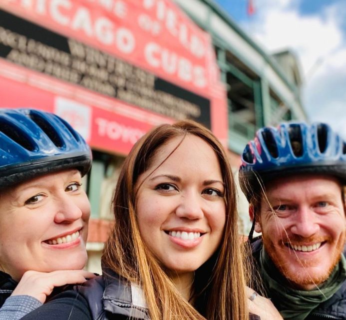 Chicago: Bikes, Bites, and Views Biking Tour - Adults - The nighttime downtown attractions route