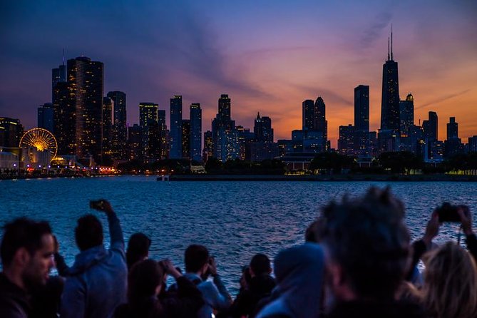 Chicago By Night River & Lake Cruise - Why Chicago at night works so well from the water