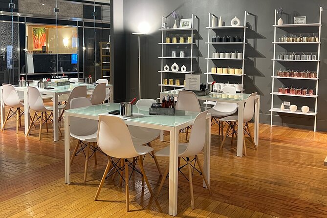 Chicago Candle Making Class On Magnificent Mile - Choosing a scent takes more thought than you expect