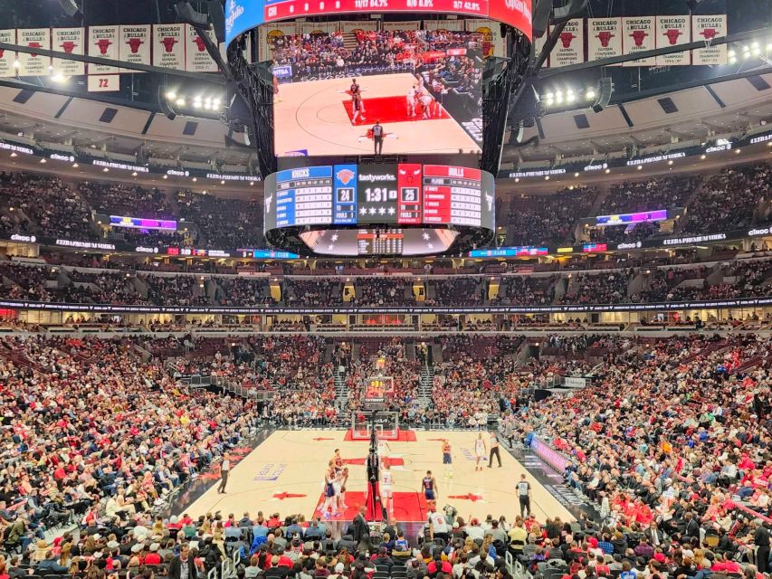 Chicago: Chicago Bulls Basketball Game Ticket - Food, merchandise, and extra spending
