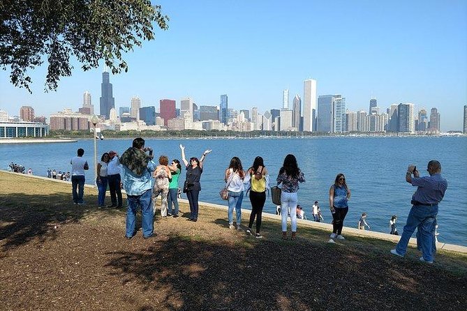 Chicago City Minibus Tour - Lincoln Park fills the winter slot