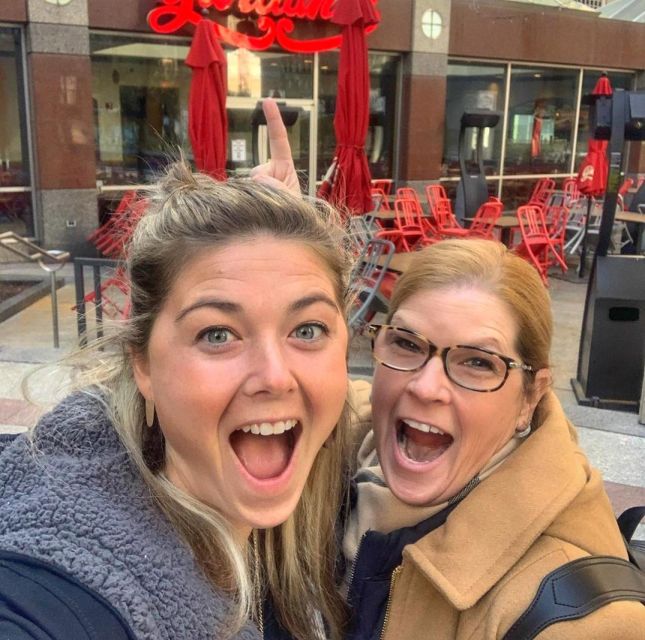 Chicago: Classic Food & Walking Tour with Free Bike or Kayak - What the three hours feel like