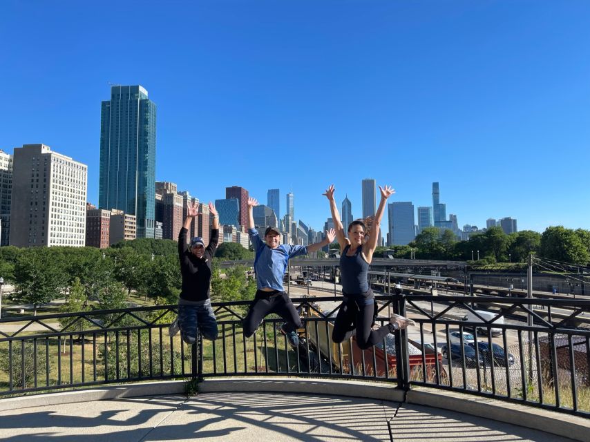 Chicago: Downtown Highlights Running Tour - Why a Chicago sightseeing run works so well