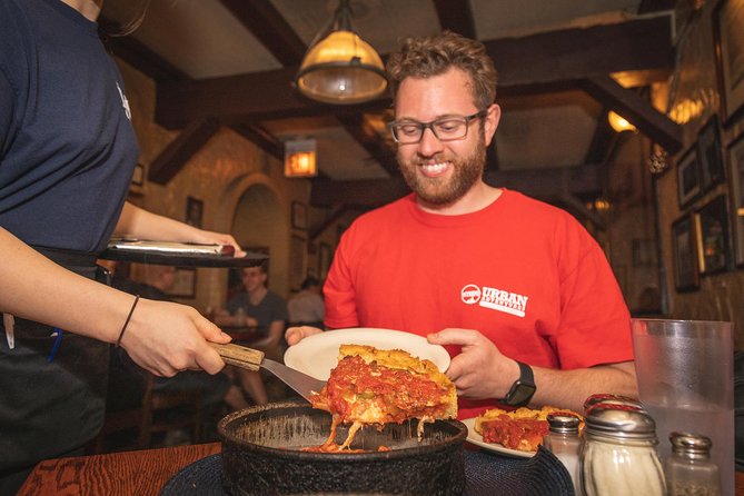 Chicago Food Tour: Taste the City’s Most Iconic Eats - Group size, private options, and pace