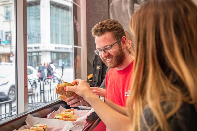 Chicago Food Tour: Taste the City’s Most Iconic Eats - The Riverwalk adds scenery between bites