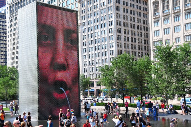 Chicago Food Tour with The Magnificent Mile and Millennium Park - Public art and the Chicago Theatre