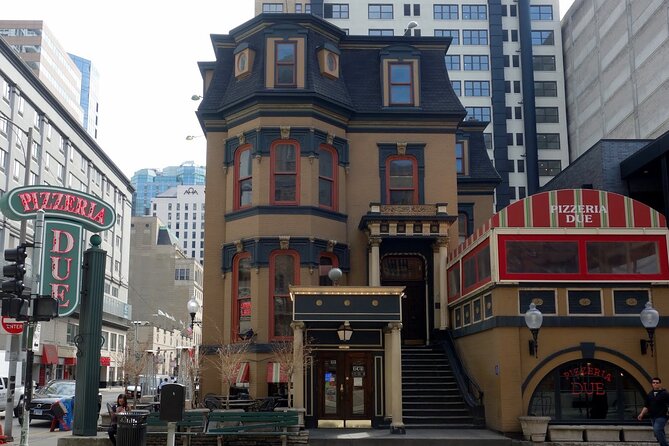 Chicago Gangster and Food Walking Tour - A food walk with Chicago’s rough-edged past