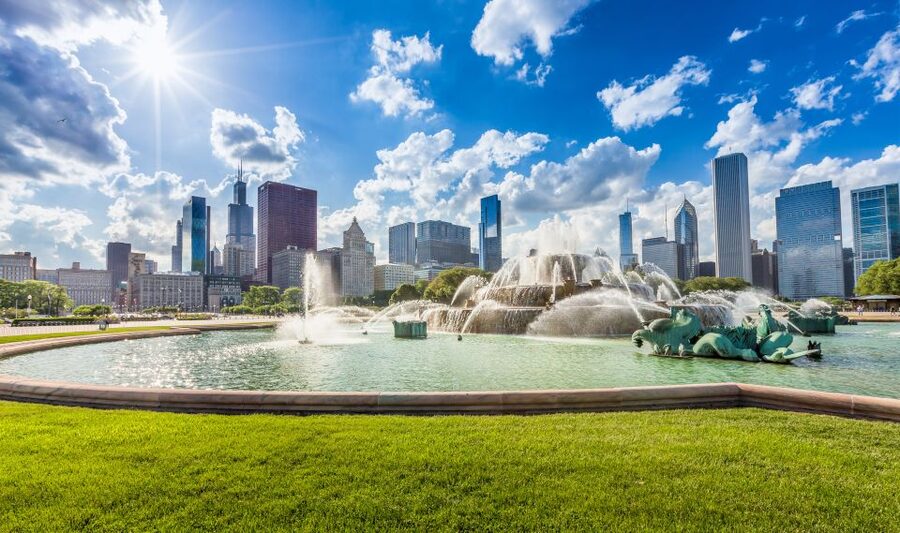 Chicago: Guided Tour with Architecture River Cruise - Pickup, Walking, and Timing