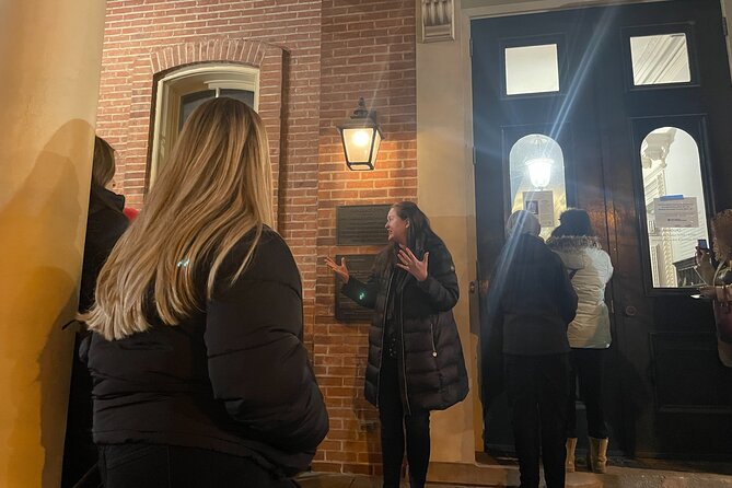 Chicago Hauntings Original Ghost Bus Tour - Lincoln Park and the old City Cemetery