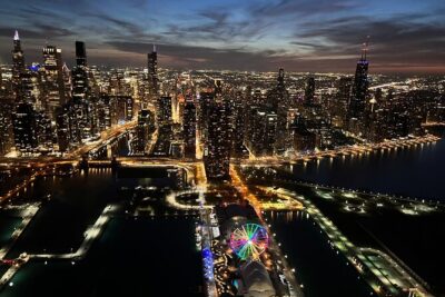 Chicago Helicopter 25-Mile Tour for up to Three Passengers