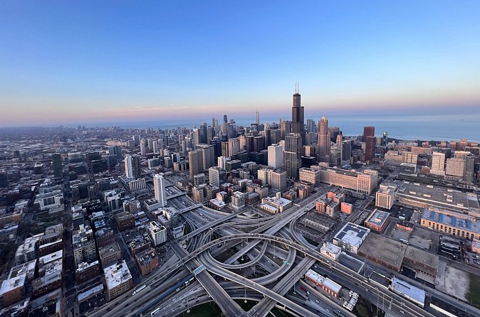 Chicago Helicopter 25-Mile Tour for up to Three Passengers - Starting at Vertiport Chicago