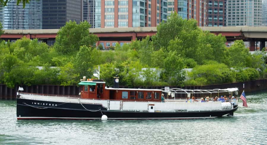 Chicago: Historic Architecture Chicago River Small Boat Tour - Who will enjoy this cruise most