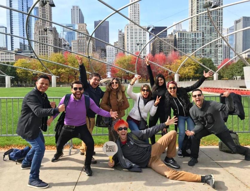 Chicago in a Day: Food & Walk Tour+Free Bike or Kayak Rental - Hot dogs, Millennium Park, and Cloud Gate