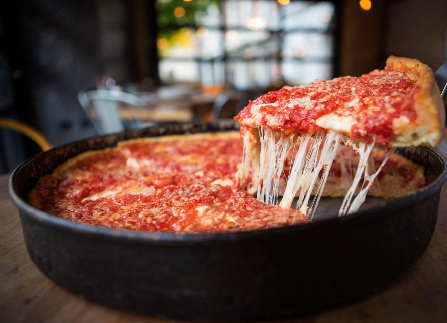 Chicago in a Day: Food & Walk Tour+Free Bike or Kayak Rental - Weather, access, and who should book