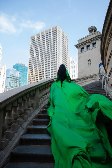 Chicago Luxury Flying Dress Photoshoot - Key points to know before you book