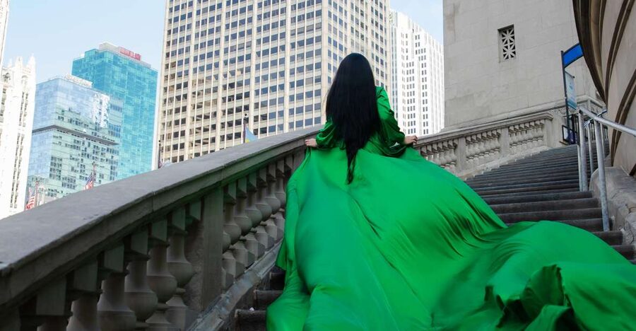 Chicago Luxury Flying Dress Photoshoot - Walking from downtown streets to the Chicago Riverwalk