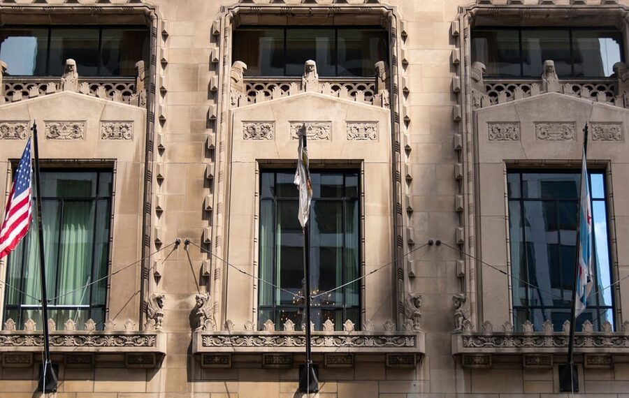 Chicago: Magnificent Mile Walking Tour - Continue inside the Chicago Architecture Center