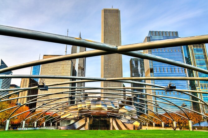 Chicago Millennium Park Self-Guided Walking Tour - How the app works in real use