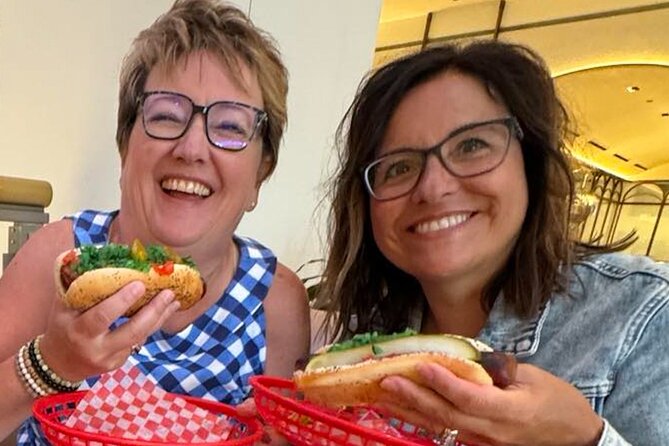 Chicago Murder Mystery Food Tour - Why this Chicago tour works as a meal and a game