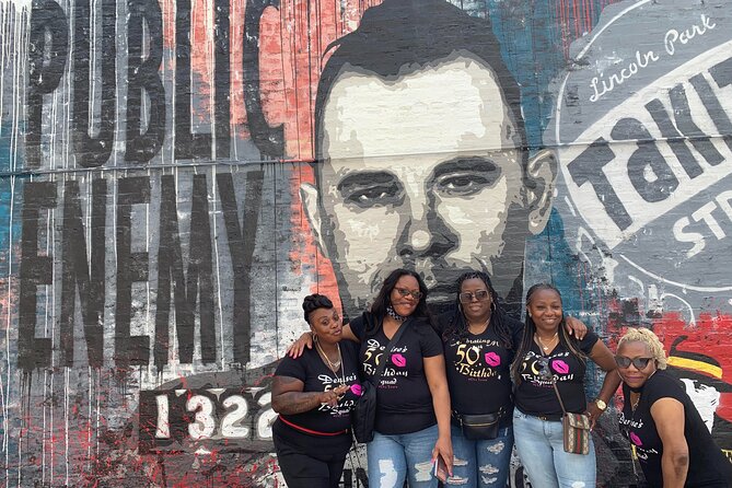 Chicago Night Crimes Tour by Bus - The St. Valentine’s Day Massacre site and Lincoln Park