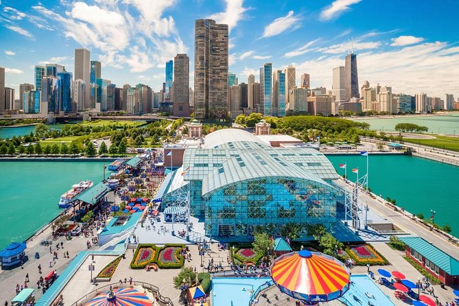 Chicago Premier Dinner Cruise on Lake Michigan - Boarding at Navy Pier, allow time to find the right boat