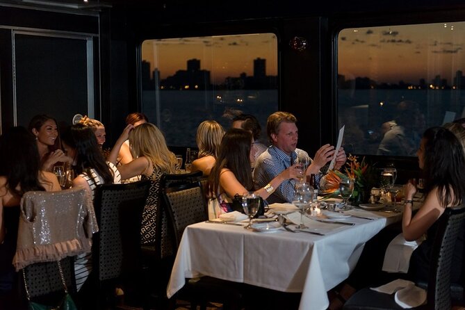 Chicago Premier Dinner Cruise on Lake Michigan - Is the $49 price good value?