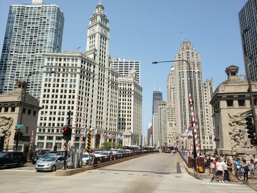 Chicago: Private Architecture Tour - 3 or 6 Hours - Is $780 good value for your group?