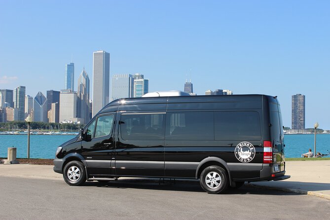 Chicago Private Custom City Tour with Hotel Pick Up - A guide who tells stories while someone else drives